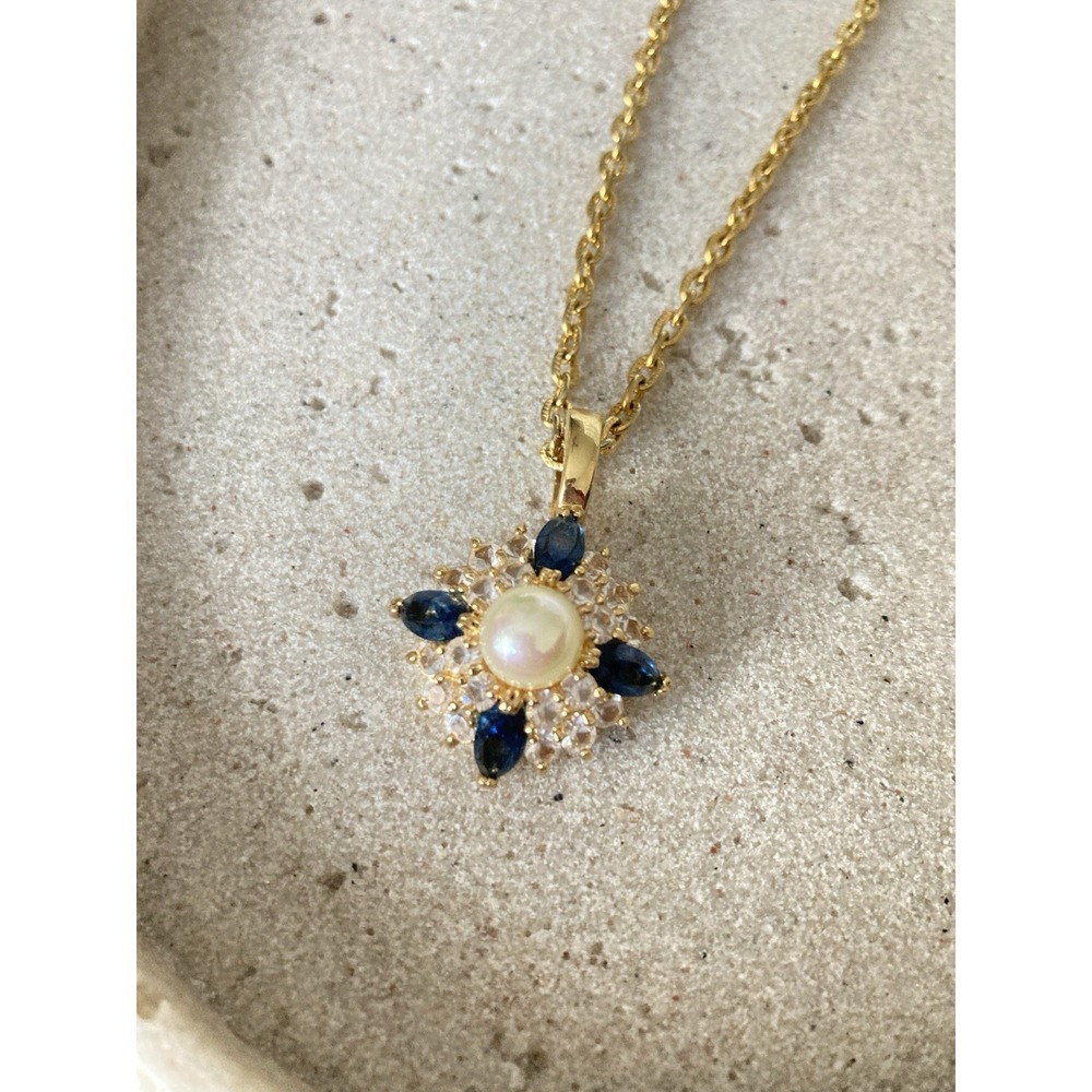 Gold Tone Faux Pearl Rhinestone‎ Pendant Necklace Navy Blue Crystal Signed